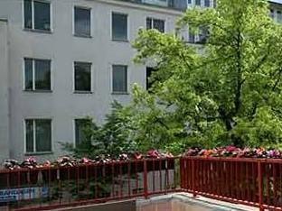Big City Hostel